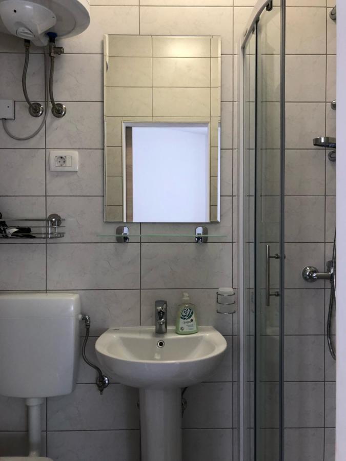 Apartments & Rooms Nardin Izola Extérieur photo