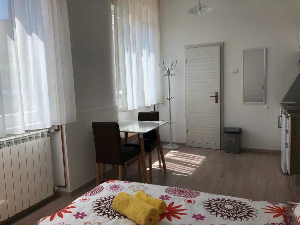 Apartments & Rooms Nardin Izola Extérieur photo